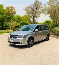 Dodge Caravan